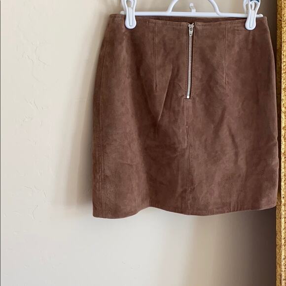 BlankNYC suede mini skirt SIZE: 24 - Picture 9 of 9